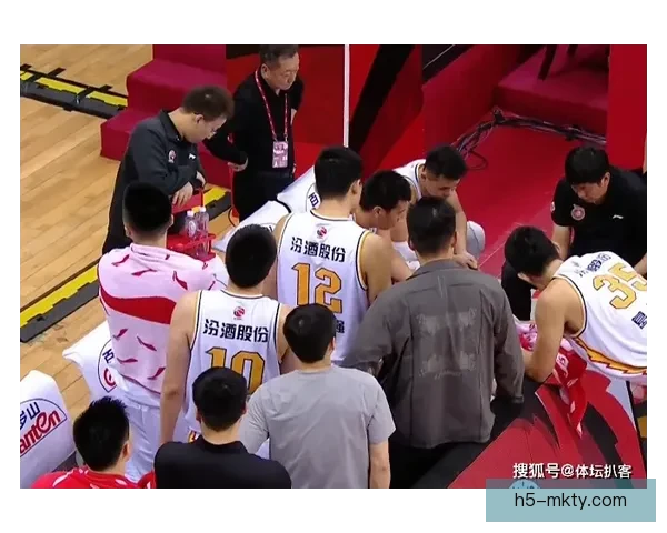 山东半场压制辽宁鏖战三外援